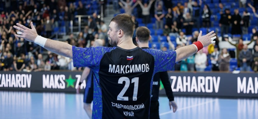 Ставропольский "Виктор" подтвердил уход 38-летнего линейного Павла Максимова, игравшего за команду с 2022 года
