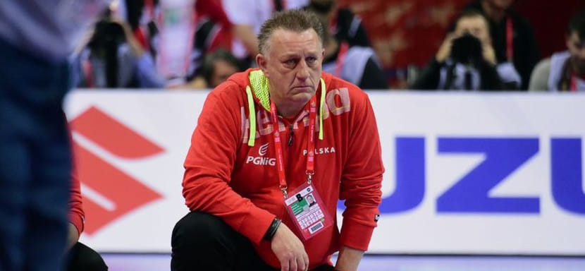 "Он хочет открыть для себя "Дикий Восток". В Украине ставят на немца, пришедшего изменить менталитет