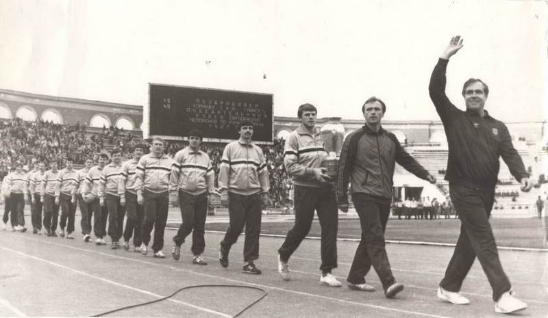 Леонид Бразинский. Часть вторая. Картофель, сваренный в биде 