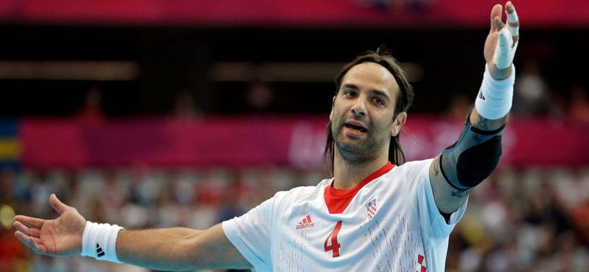 Судьба человека. Ивано Балич. Гандбольный Моцарт из Сплита не скрывал страстной любви к другой игре