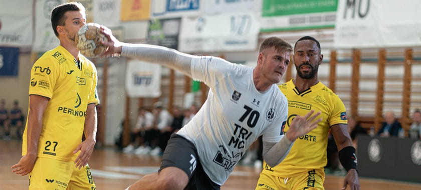 Европейская лига. "Ганновер" Владислава Кулеша во второй раз обыграл "Истад" и прошёл в групповой этап. Также там сыграет "Брага"