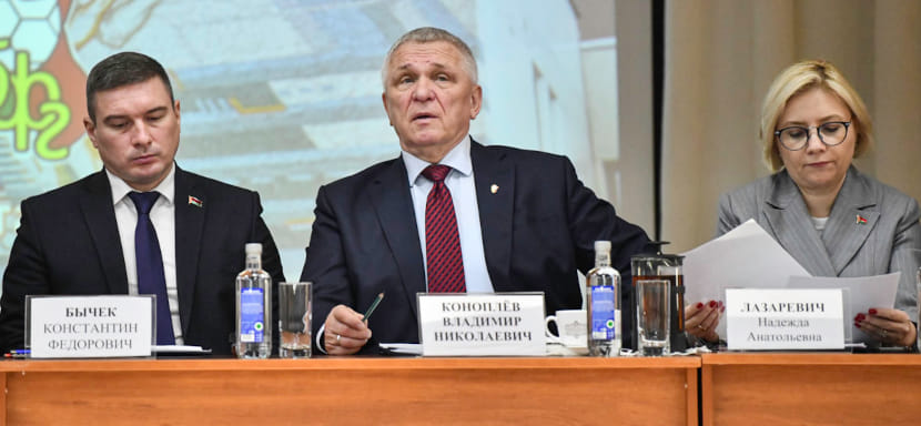 Владимир Коноплёв: "Шевцов, следите за игроками "Зенита"! Если не хотят идти служить в спецназ, пусть начинают работать. Без шуток!"