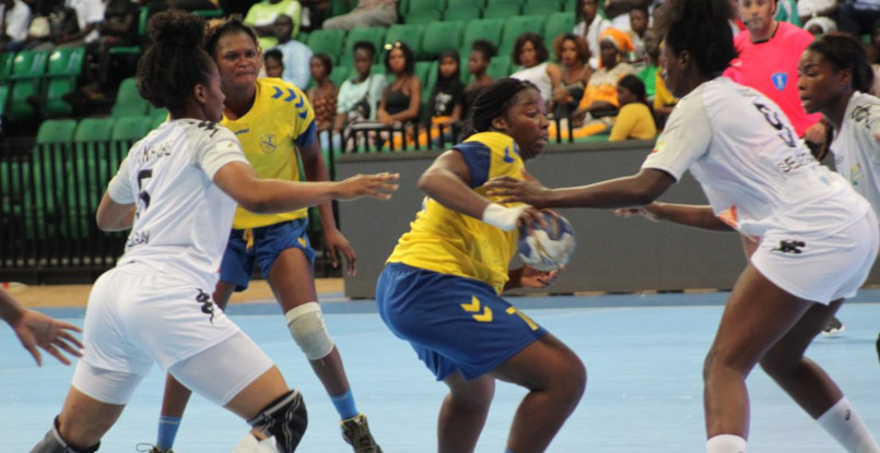 Африканская олимпийская квалификация. Сборная Анголы получила путевку на Игры, сенегалки сыграют в общемировом отборе