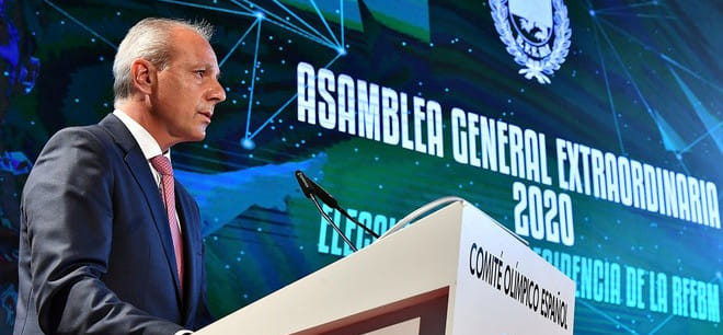 Президент федерации гандбола Испании Франсиско Бласкес госпитализирован с коронавирусом. У функционера развилась пневмония