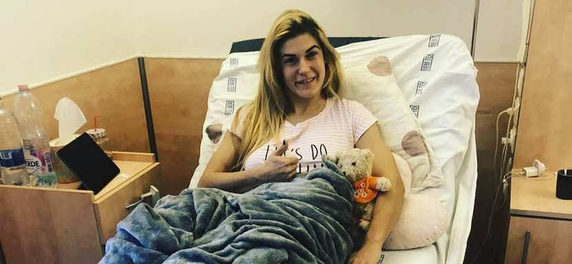 Полусредняя венгерского "Дебрецена" и сборной Сербии Александра Вукайлович перенесла операцию на колене и выбыла на несколько месяцев