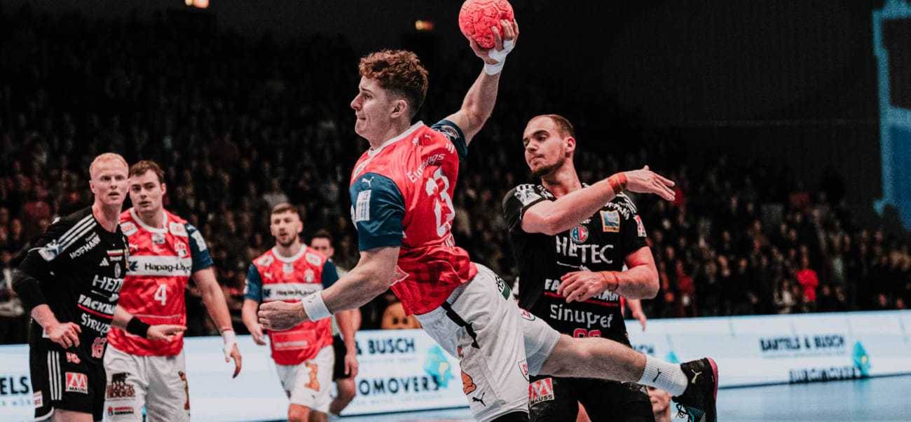 Бундеслига. "Гамбург" понес кадровые потери: датчанин Андреас Магорд выбыл до конца сезона, Макс Ниманн — как минимум, до февраля