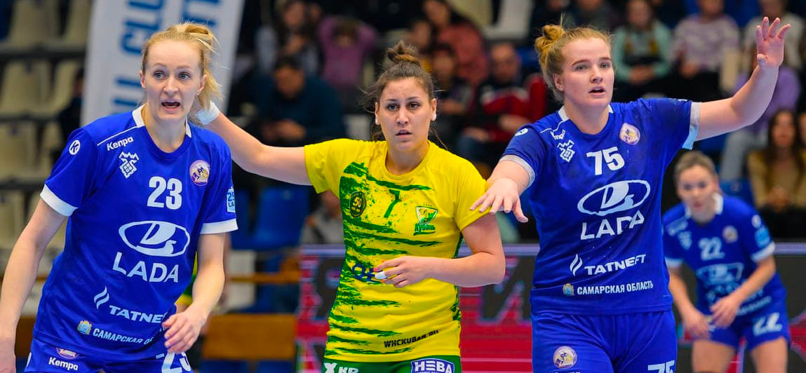 Olimpbet Суперлига. Диана Голуб: "Традиционно лучший подарок на 8 марта — дают поиграть в футбол"