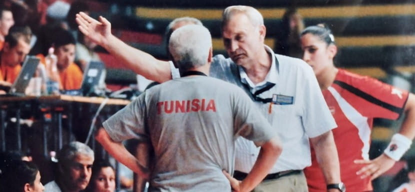 Завороженный Кожухов. Был любим, ломал носы лучшим игрокам страны и стал чиновником, уважаемым всеми