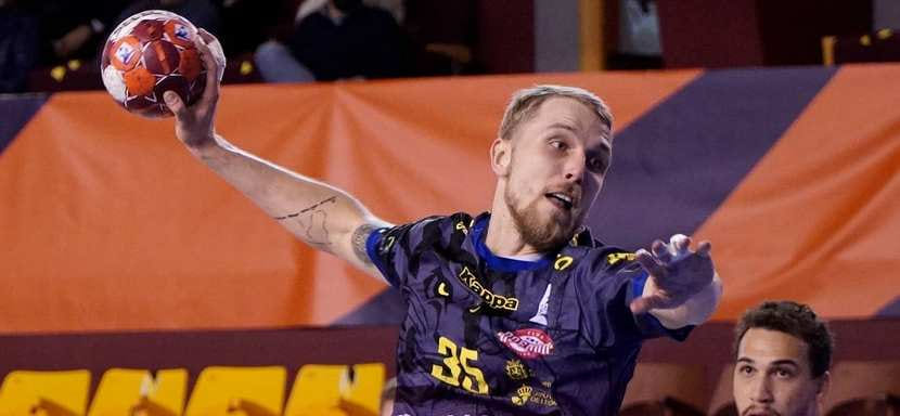 Испания. “Адемар” дома уступил “Пуэнте-Хенилю” с разницей в два мяча