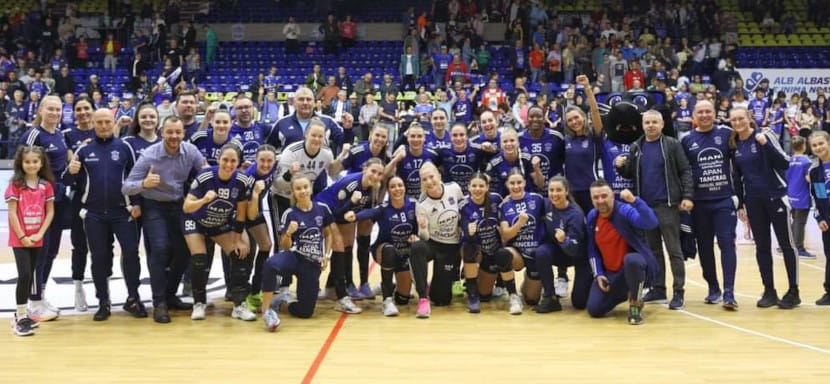 "Дунэря" Трусовой и Коновал разгромила "Слатину", "Байя-Маре" вырвал победу у "Тыргу-Жиу" в матчах "цветочной лиги"