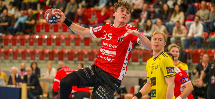 Франция. 21-летний левый крайний "Винтертура" Ноам Леопольд этим летом станет игроком "Нанта". Контракт заключен до июля 2027 года