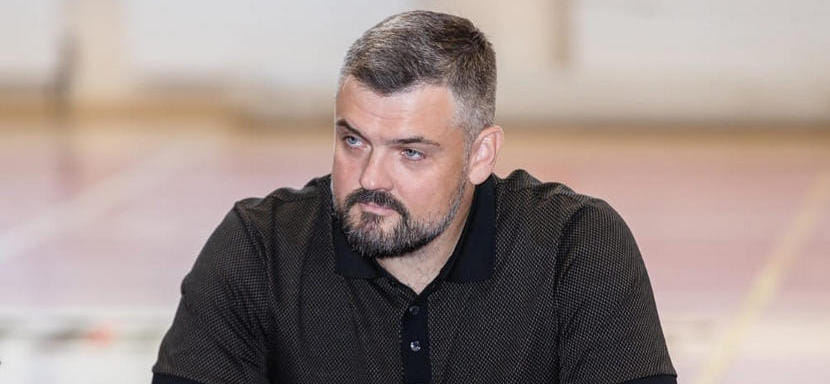 Михаил Чипурин: "Изначально перед "Академией" стояла задача закрепиться в Суперлиге. Но, добившись первых побед, игроки "почуяли кровь"