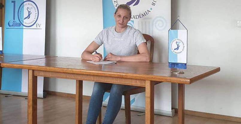 Венгрия. Гандболистка сборной Украины Лилия Горильская стала игроком "Сомбатхея"