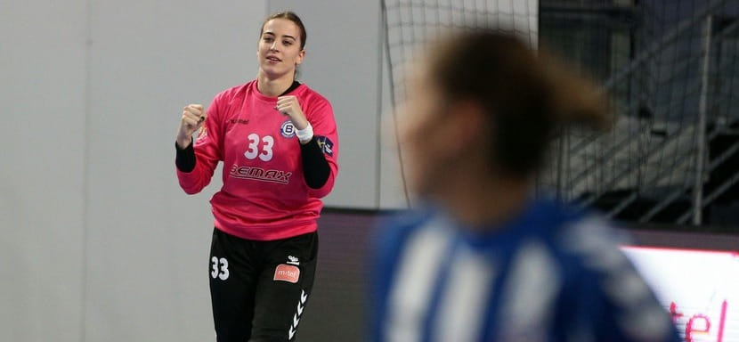 Румыния. Вратарь "Будучности" и сборной Черногории Анастасия Бабович продолжит карьеру в "Крайове"