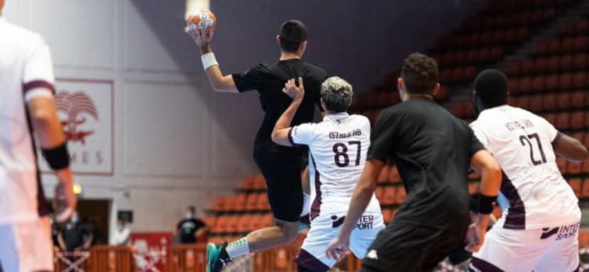 Франция. В единственном матче пятницы в мужском чемпионате "Ним" одержал победу над "Лиможем"