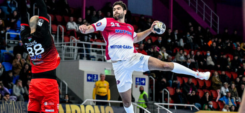 Испания. Хорватский полусредний украинского "Мотора" Лука Шебетич до конца сезона арендован середняком лиги ASOBAL "Навой"