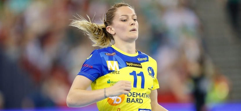 Франция. Левая крайняя сборной Франции Манон Уэтт покинет "Мец" после четырех лет, проведенных в команде