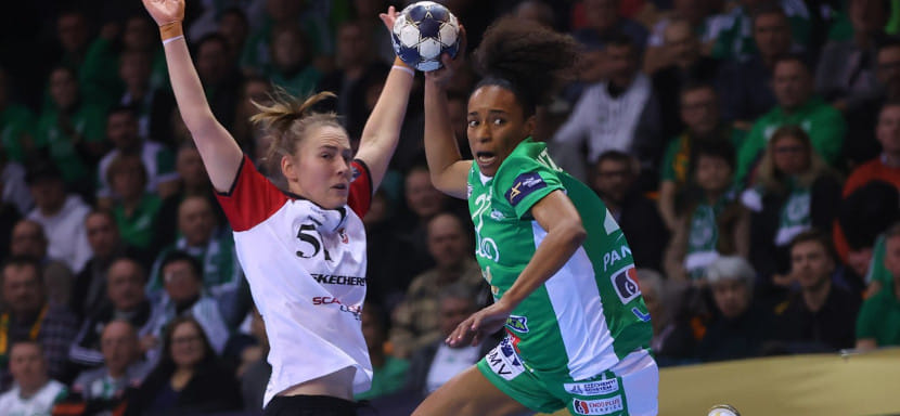 Лига чемпионов. "Дьёр" завоевал прямую путёвку в четвертьфинал, одолев дома "Эсбьерг". "Кристиансанд" Вяхиревой обыграл "Брест"