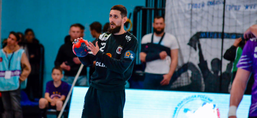 Olimpbet Суперлига. Вратарь "Чеховских медведей" Дмитрий Павленко продлил контракт на 3 сезона. Голкипер выступает в команде 10 лет