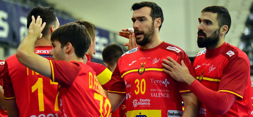 ЧЕ-2022. Гонсало Перес де Варгас и еще три представителя "Барселоны" вошли в список 18 игроков сборной Испании