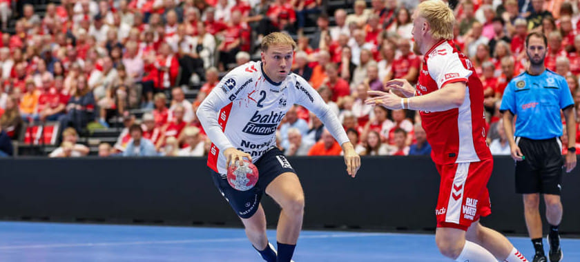 "Фленсбург" с вернувшимся на площадку Симоном Пютликом обыграл "Ольборг" в товарищеском матче с 79 голами