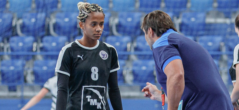 Кубок Московской федерации гандбола. "Лада" дебютировала на турнире разгромной победой над "Динамо-Синарой"