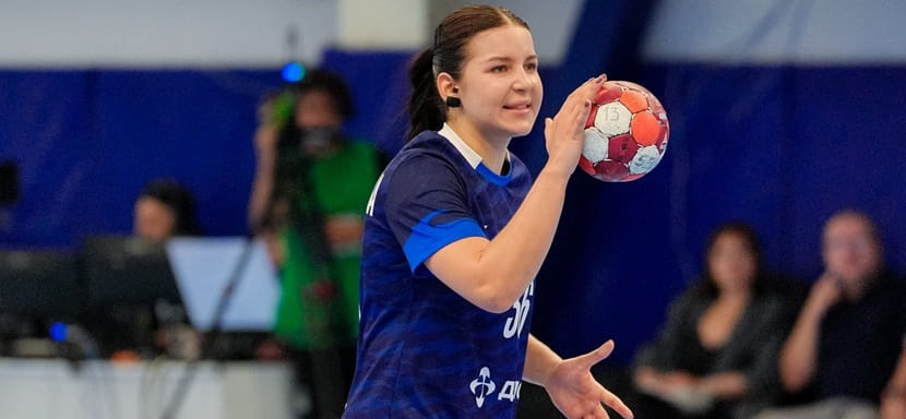 Разыгрывающая "Черноморочки" Екатерина Долматова — лучшая гандболистка сентября в женской Суперлиге по версии портала "Быстрый центр"