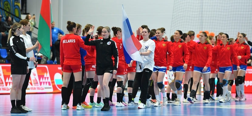 Сегодня состоится первый товарищеский матч между женскими сборными Беларуси и России. Спарринги принимает белорусская столица