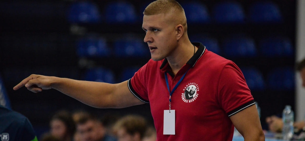 Olimpbet Суперлига.  Главный тренер "Пермских медведей" Валентин Бузмаков: "Самое трудное — забрать очки у чемпионов!"