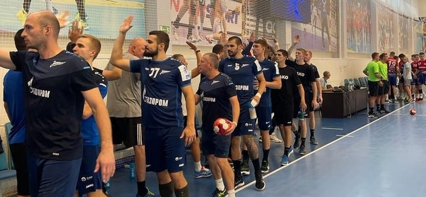 Товарищеский матч. "Зенит" в Минске сыграл с БГУФК-СКА. Команда Дмитрия Торгованова была сильнее с перевесом в пять мячей