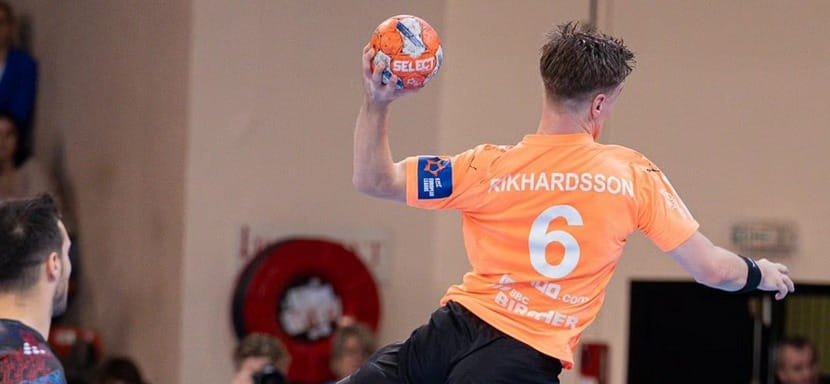 Правый крайний "Шаффхаузена" Один Рихардссон стал автором лучшего гола в третьем туре Европейской лиги (ВИДЕО)