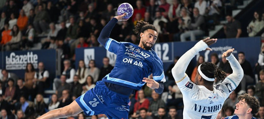 "Нант" обыграл "Монпелье" в 11-й раз подряд и продолжил лидировать в чемпионате Франции. "Экс" справился с "Тулузой"