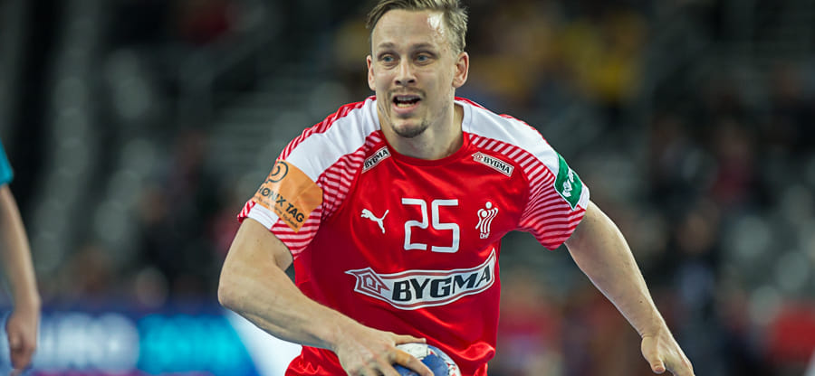 Датчанин Мортен Ольсен сменил немца Франка Карстенса во главе американского клуба "Лос-Анджелес"