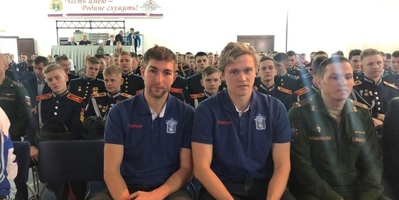 Суперлига. Игроки "Виктора" Антон Заболотский и Антон Отрезов открыли первенство вооруженных сил среди довузовских образовательных организаций