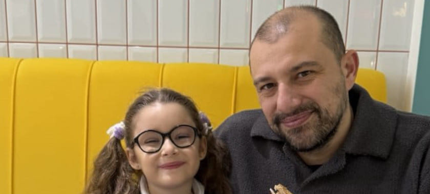 Муж Владлены Бобровниковой Федерико Абис о Катрин Лунде в "Ростове": "Они с мужем и дочкой жили обособленно"