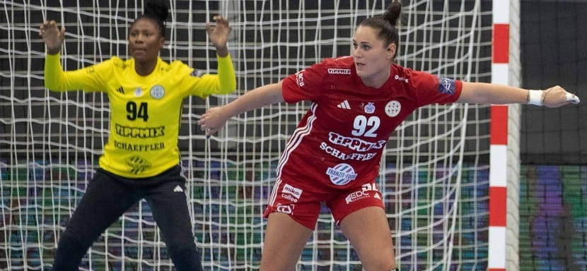 Венгрия. Левая полусредняя и капитан "Дебрецена" Дора Хорняк продлила трудовой договор с клубом