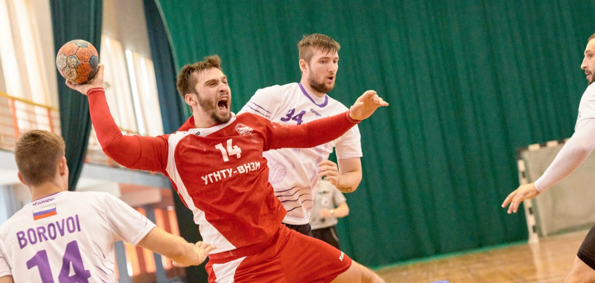 Суперлига. Артур Мишустин стал лучшим игроком  "Акбузата" в сентябре по версии болельщиков