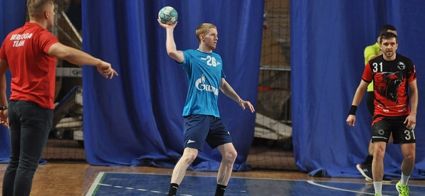 Olimpbet Суперлига. Левый крайний Павел Аркатов, расставшийся с "Зенитом", продолжит карьеру в "Динамо-Сунгуле"