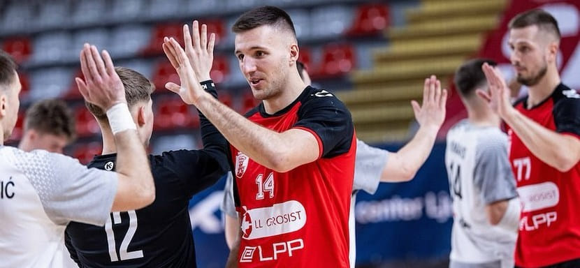 Левый полусредний сборной Хорватии Леон Льевар сменит словенский "Слован" на македонский "Вардар"