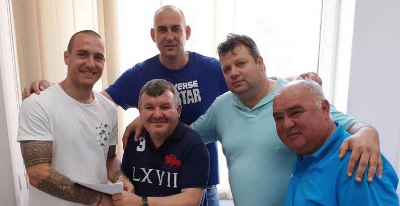 Румыния. Бухарестское "Динамо" объявило о переходе полусреднего сборной Сербии Стефана Вуича