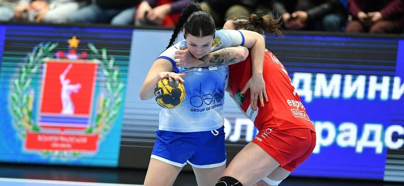 Известны составы женских сборных Беларуси и России на первый товарищеский матч в Минске