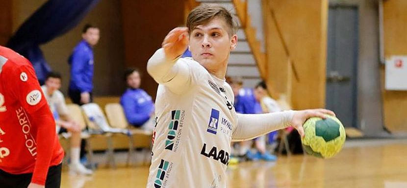 Правый крайний сборной Латвии Увис Страздыньш продолжит карьеру в шведском АИКе (Д2)