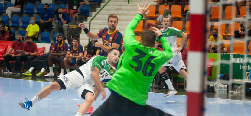 Испания. В среду прошли семь матчей национального чемпионата. В игру вступили все команды лиги. Результаты игрового дня