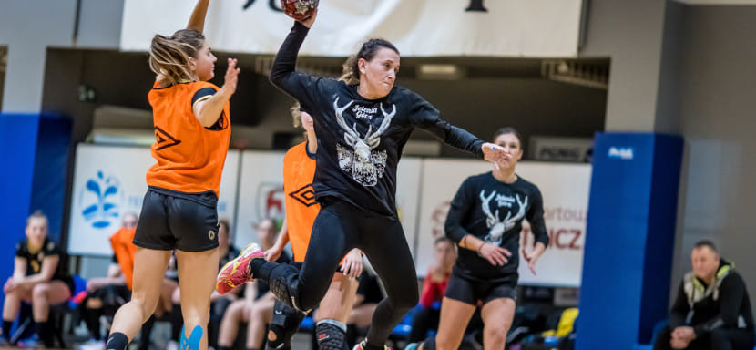 Кубок ЕГФ. "Берестье" стартовало в турнире с тяжелой победы над "Бриксеном" в Италии. В субботу команды встретятся повторно