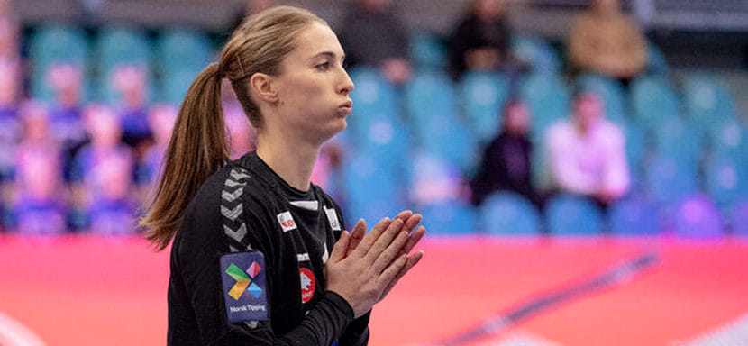 Германия. "Битигхайм" исключил из состава норвежскую стражницу ворот Эмили Сандо из-за проблем с сердцем. Гандболистка уверяет, что здорова