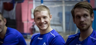 Суперлига. Линейный СКИФа Дмитрий Свистунов сегодня в прямом эфире ответит на вопросы болельщиков