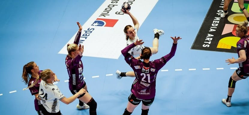 Европейская лига. Немецкий "Битигхайм" минимально обыграл датский "Хернинг-Икаст" и стал первым финалистом женского турнира