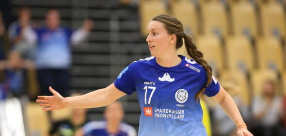 Дания. Гандболистки "Хернинга-Икаста" обыграли "Рандерс" в межсезонном контрольном матче
