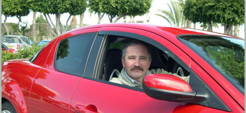 "Приехав, увидел баскетбольное ведение, а шаги — как в гандболе 11 на 11". Русский тренер на Кипре