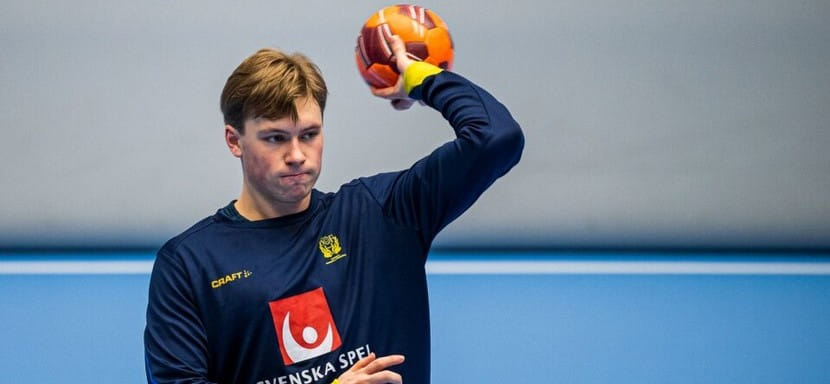 Бундеслига. Правый крайний "Берлина" Вальтер Кринц травмировал колено и больше не сыграет в этом сезоне